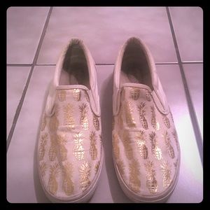 Bucketfeet pineappleade slip on canvas shoe